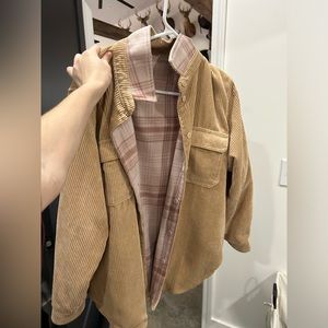 Reversible shacket